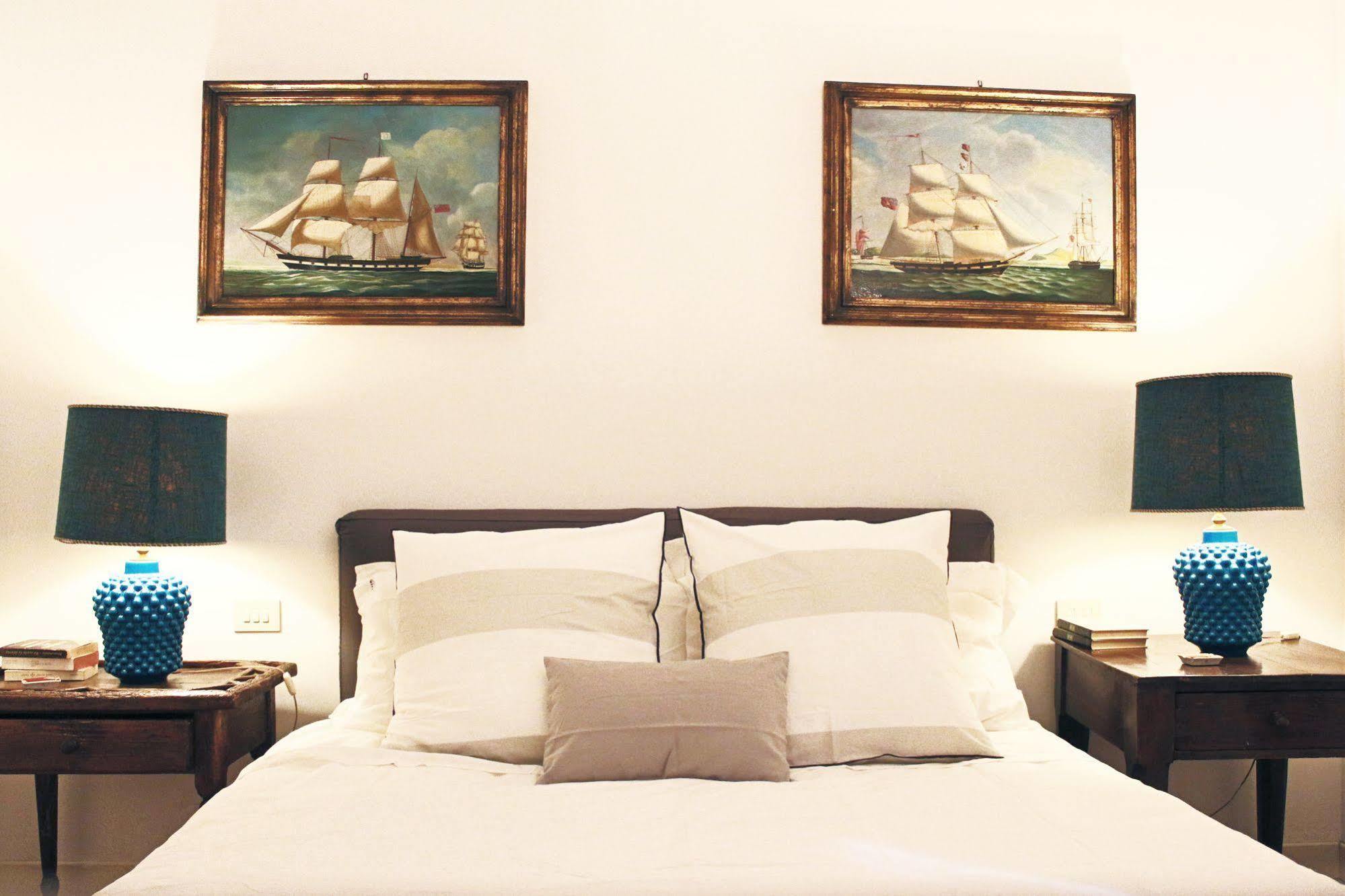 B&B Casa Chinaski Mondello Bagian luar foto