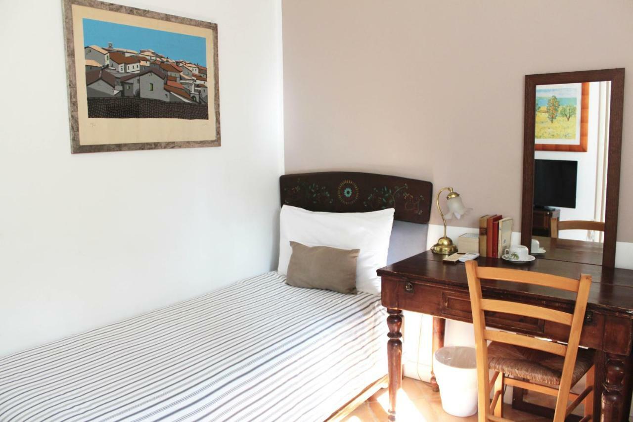 B&B Casa Chinaski Mondello Bagian luar foto